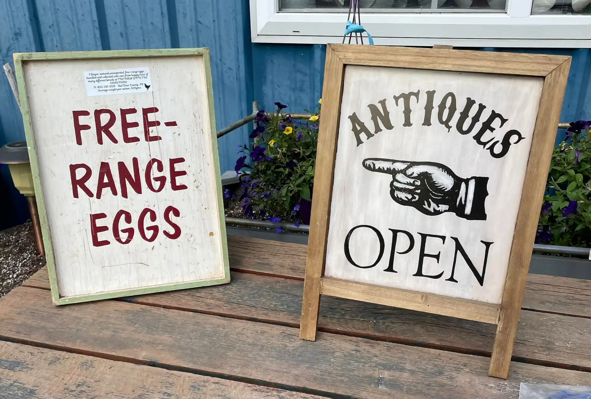 HolmeHus Antiques & The Farm with the Good Food — photo courtesy HolmeHus Antiques & The Farm with the Good Food via Visit Sylvan Lake